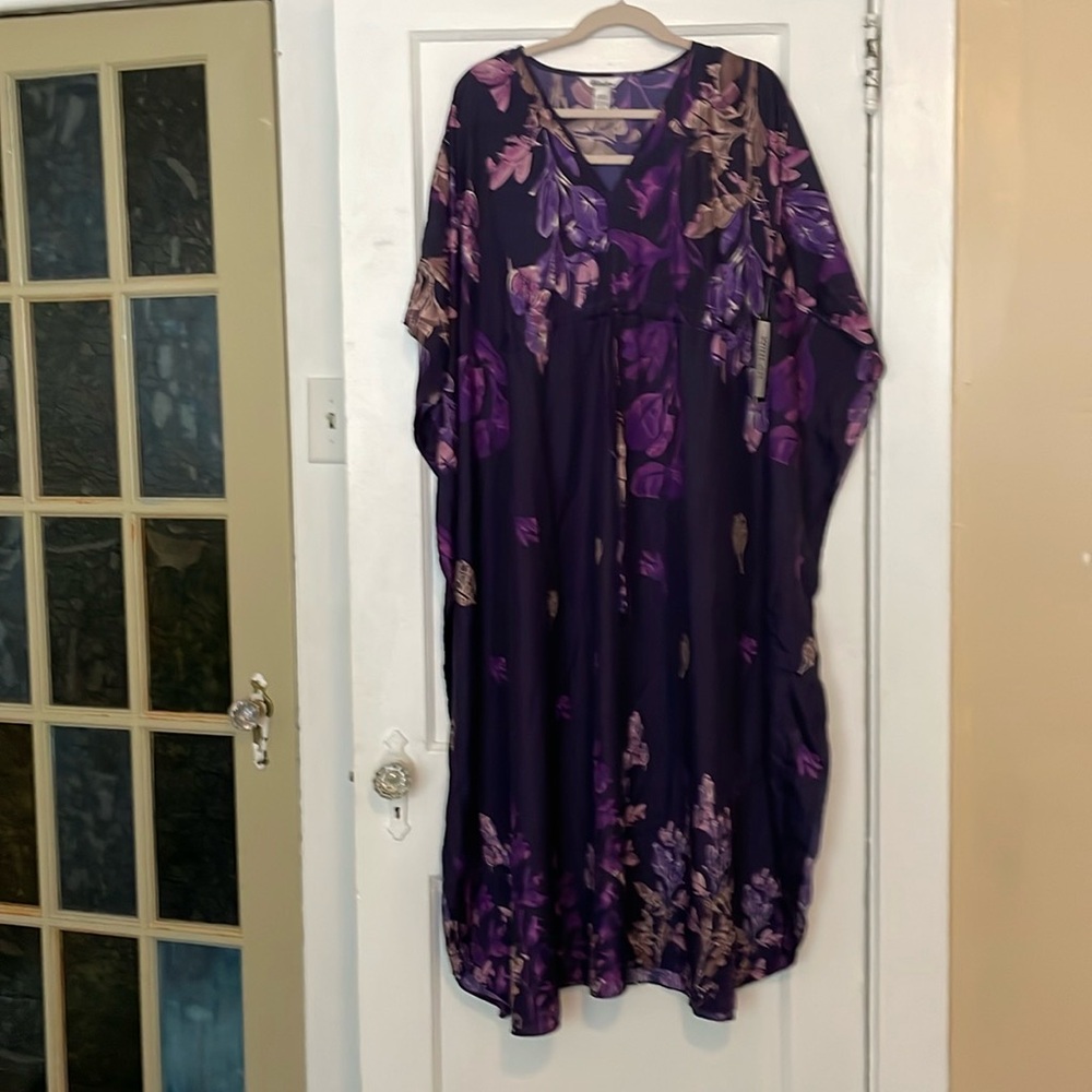 NWT Winlar Purple Caftan dress